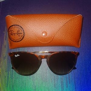 Ray Ban Sunglasses/Shades